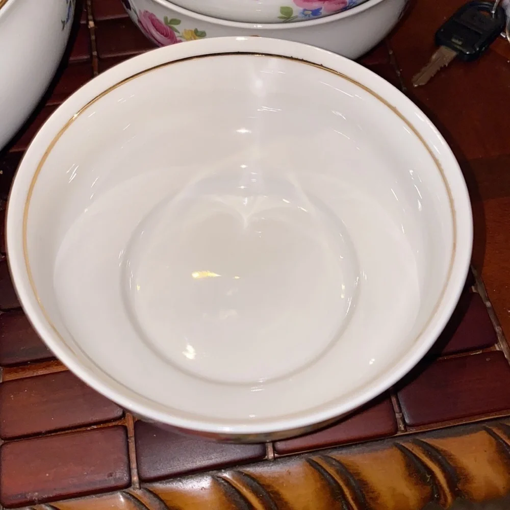 Vintage 1777 Henneberg Porzellan German Multicolored Flowers Salad Fruit Bowl(7)